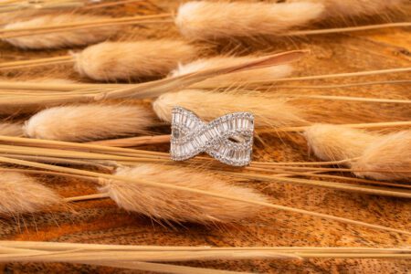 White Swirled Crystals AD White Gold ring