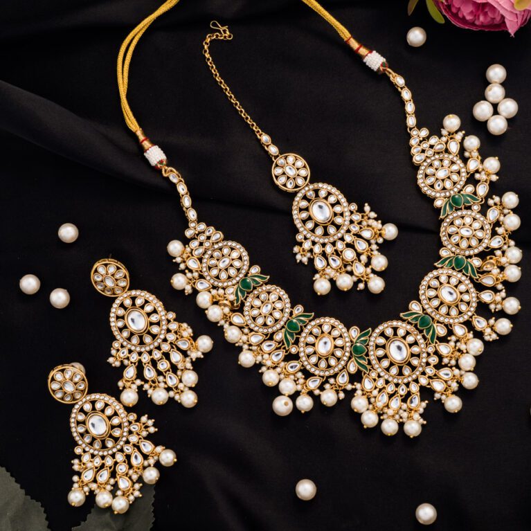 Green Lotus with Pearls and Kundan on Gold Polish Beautifuly crafted