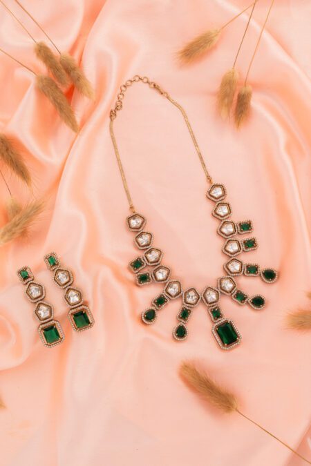 Green Square Solitaire AD, Kundan Set with Gold polish gives a Royal look