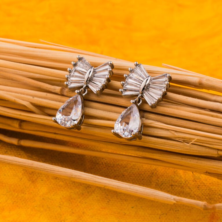 Water Drop Crystal Hanging in the Centre from White Gold Wings Earings