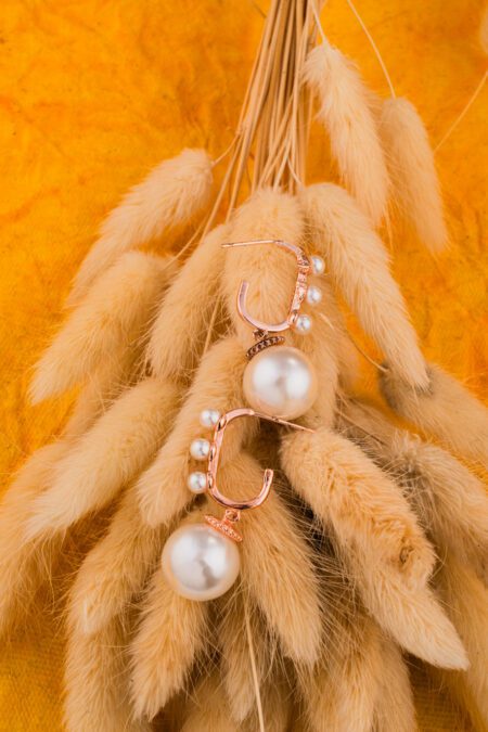 Trendy Pearl Embedded Rosegold Earings