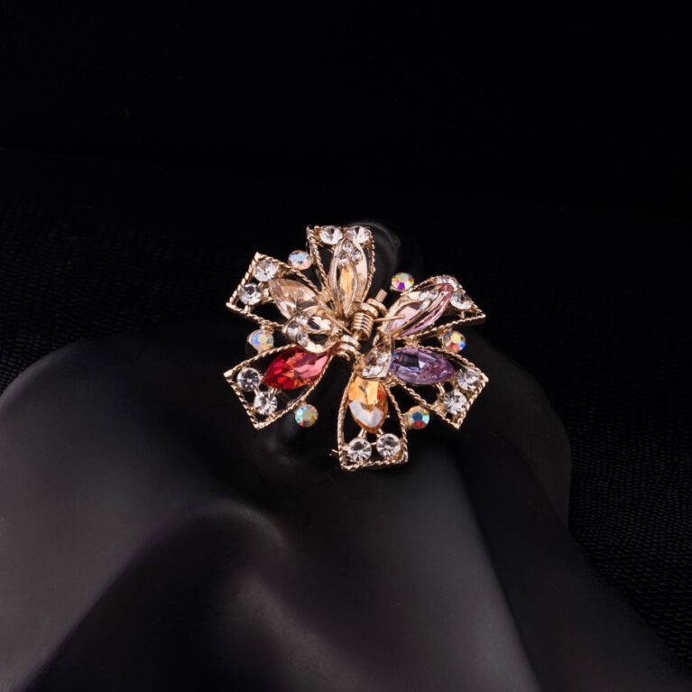 Multi Crystals on Golden Ribbon Style Clutcher