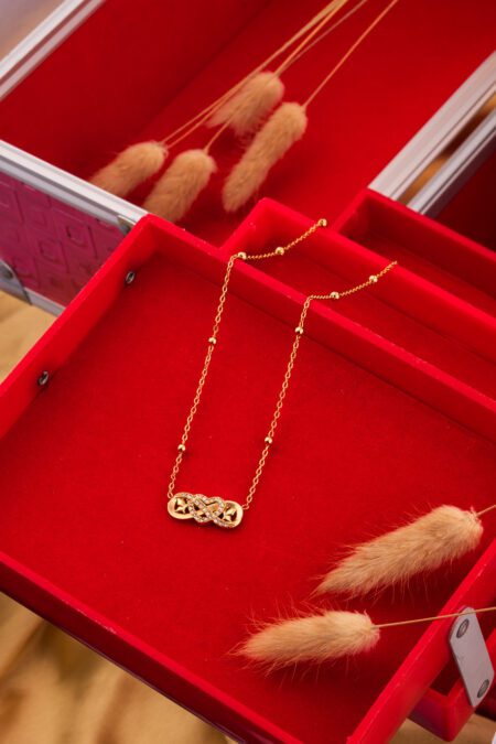 Minimal Designer Gold Necklace for Daily wearing