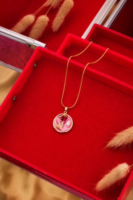 Minimal Gold Chain with Hot Pink pendant