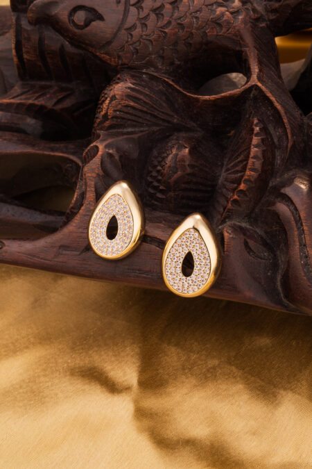 Lustre Drop Earrings